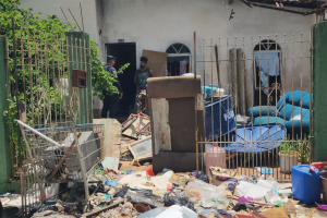 Acumulador causa transtornos a vizinhos e intimida equipe da Educadora
