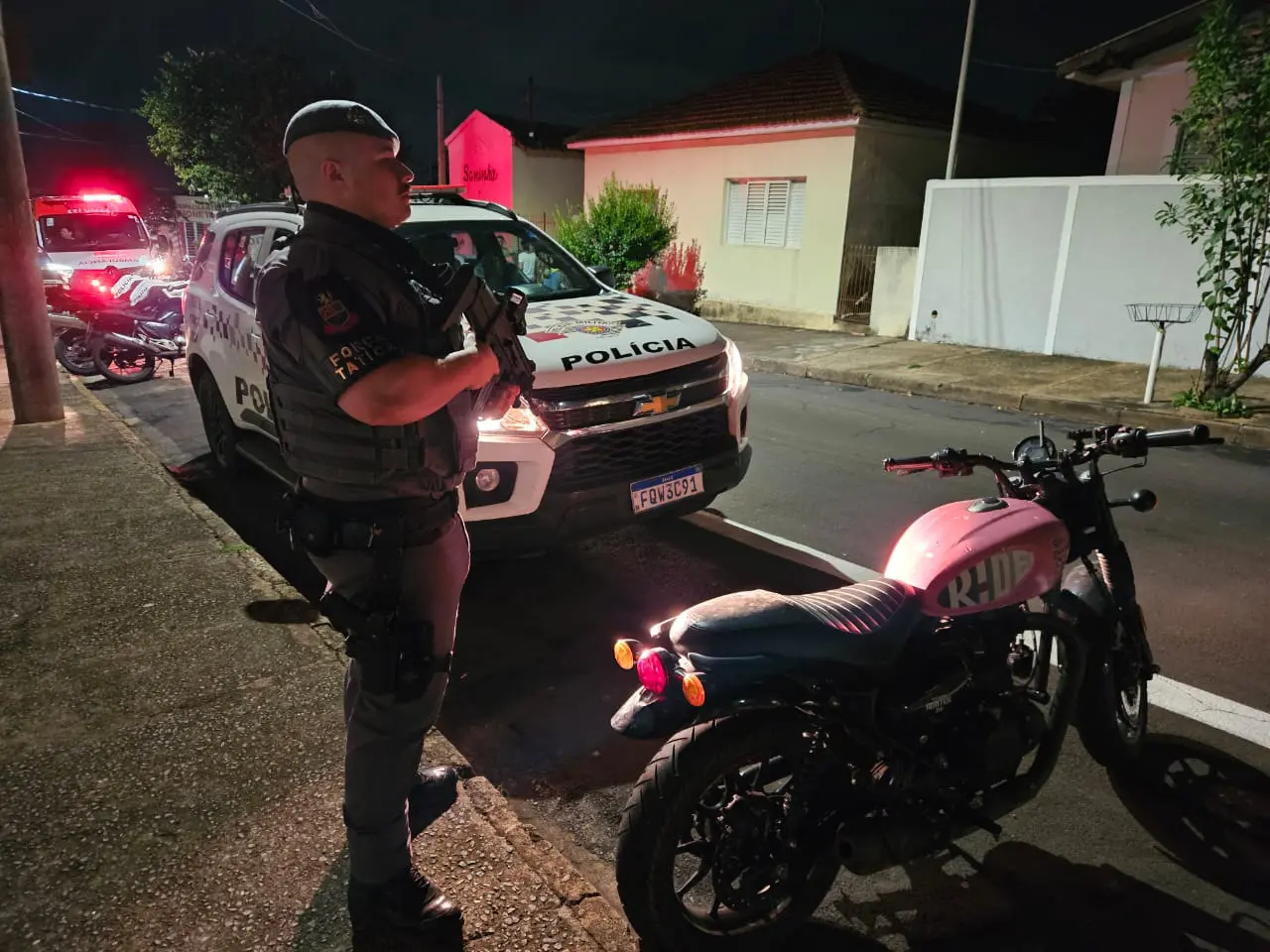 Adolescente é apreendido por receptação de moto roubada em Limeira