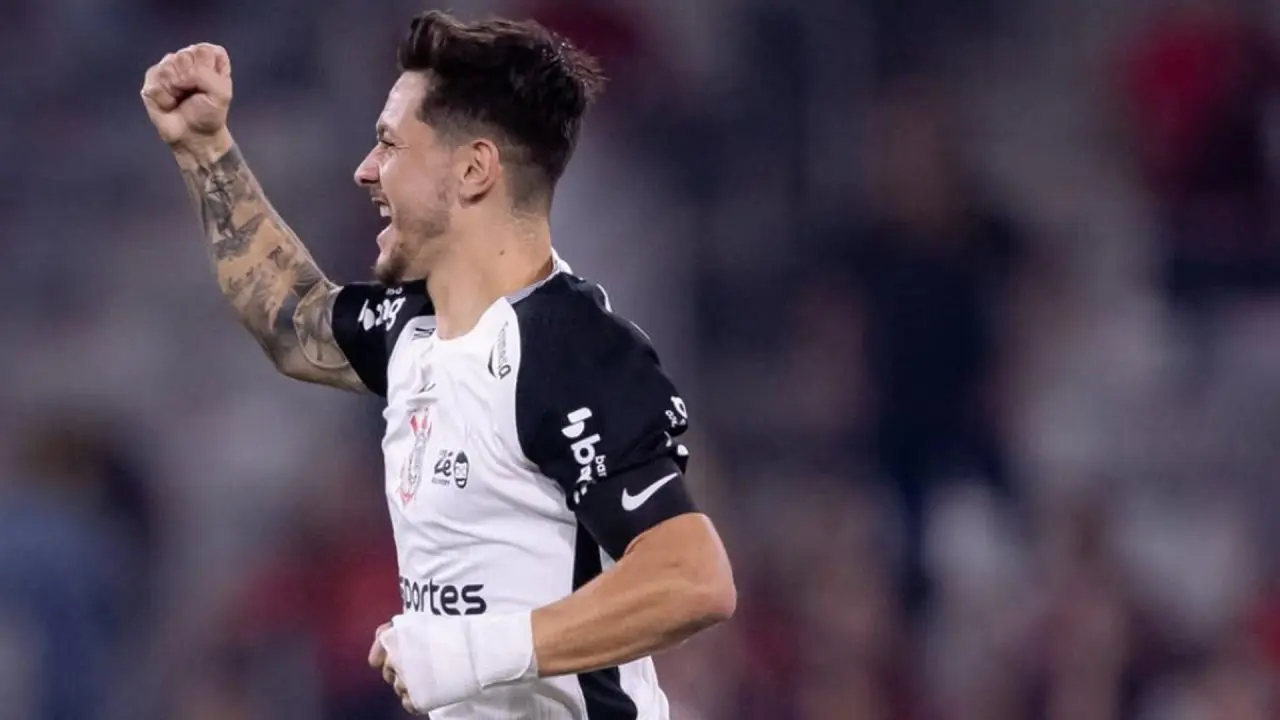 Corinthians vence jogo atrasado contra o Athletico e salta para o G5