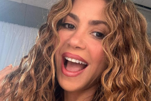 Shakira fará megashow na praia de Copacabana, no Rio, em maio