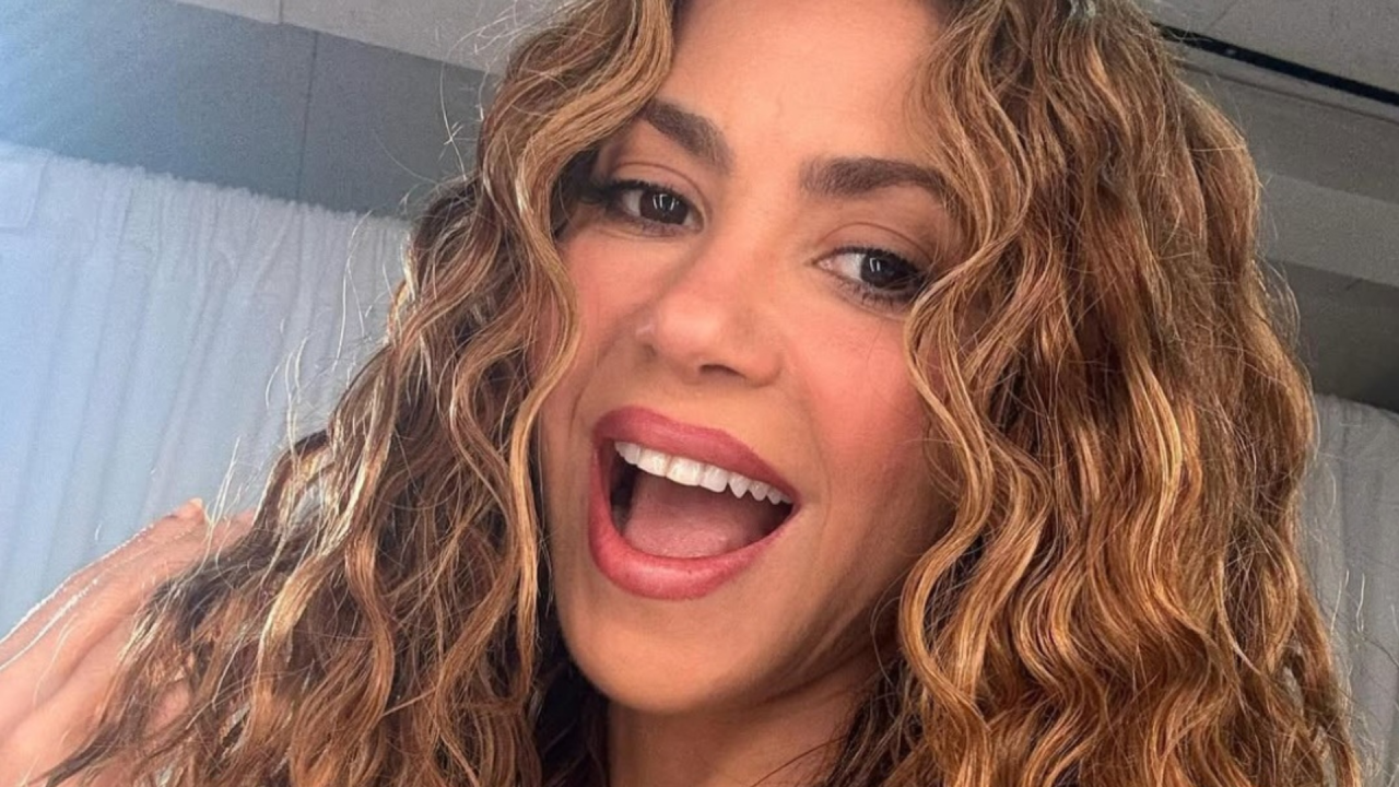 Shakira fará megashow na praia de Copacabana, no Rio, em maio