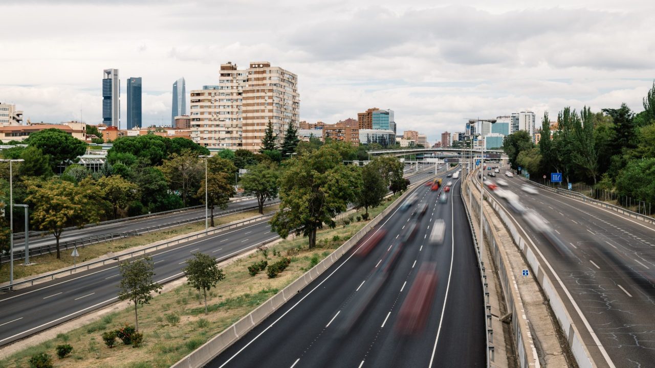 Mais de 4 milhões de veículos são esperados nas estradas de SP no Carnaval