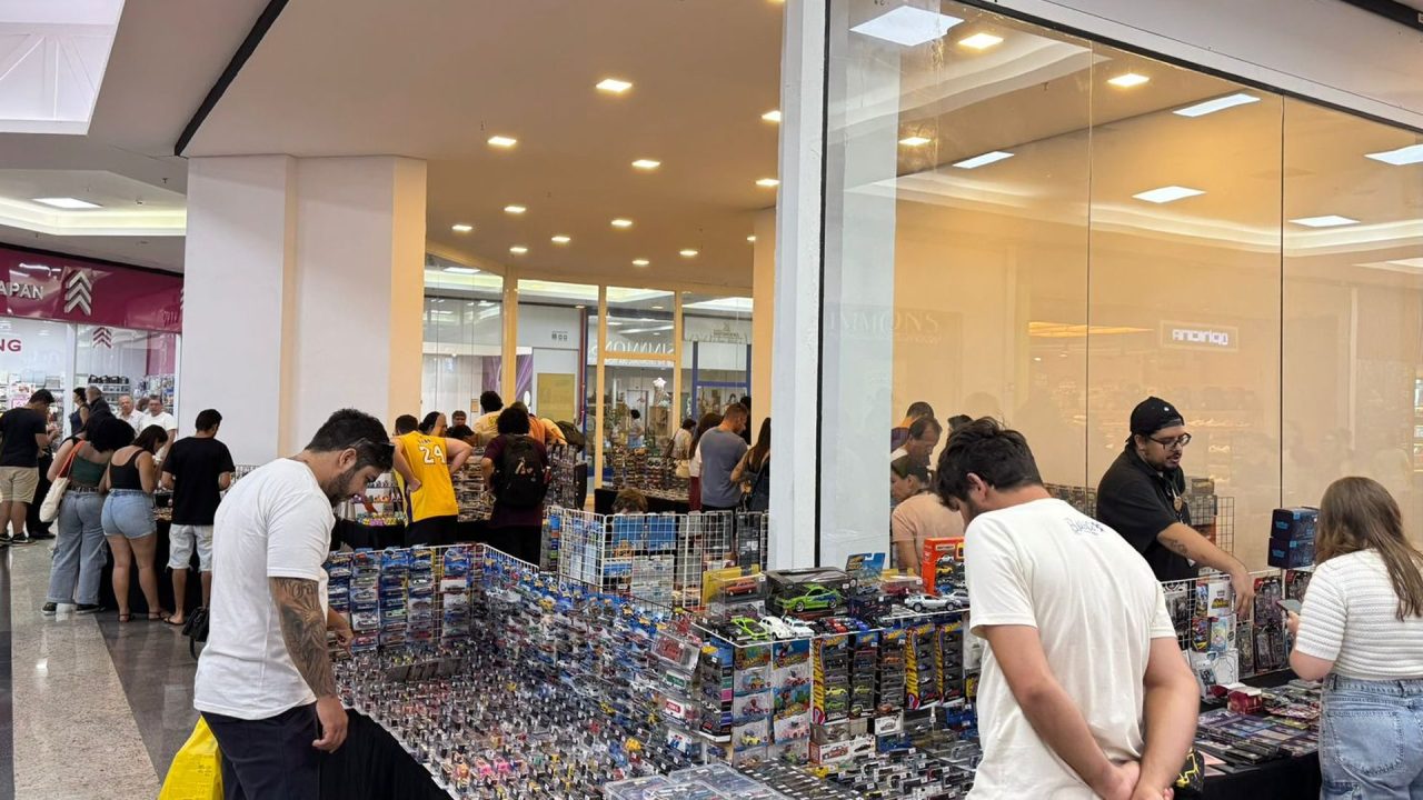 Encontro de Multicolecionismo faz sucesso e continua no Pátio Limeira Shopping