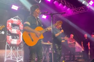 Esquenta para o Limeira Rodeo Music 2026, Baile da Rainha lota com Teodoro e Sampaio