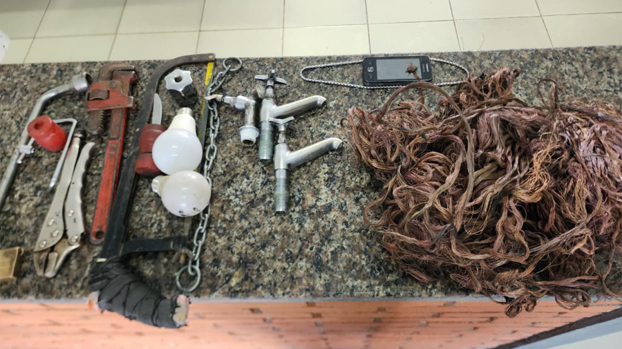 GCM prende homem com fios de cobre e ferramentas no Jd. Alvorada, em Limeira