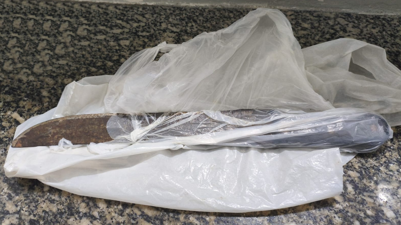 Homem fica ferido na mão após tentativa de esfaqueamento em Iracemápolis