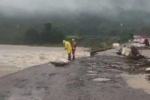Inmet emite alerta de chuvas intensas para 14 unidades da federação