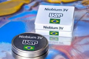 Pesquisadores da USP criam bateria que estabiliza nióbio para comportar altas densidades de energia