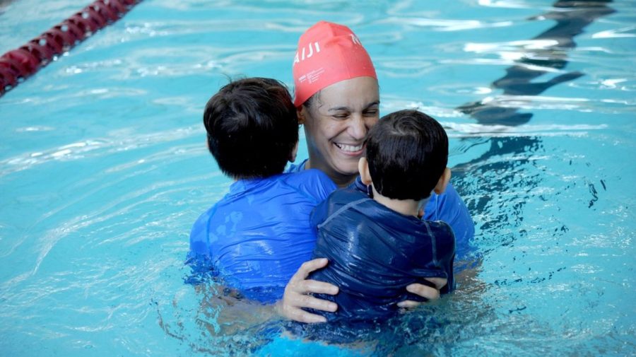 Projeto oferece natação para crianças e adolescentes com TEA em Limeira