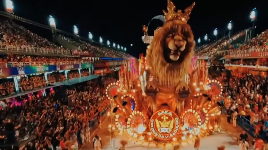 Viradouro conquista o carnaval do Rio com homenagem a Mestre Ciça