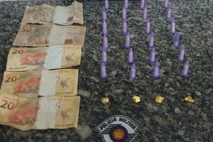 Jovem é preso com porções de drogas no Jardim Ernesto Kuhl
