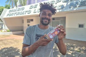 Após oportunidade, Fabrício, que acumulava recicláveis, muda de vida com o Frente de Trabalho