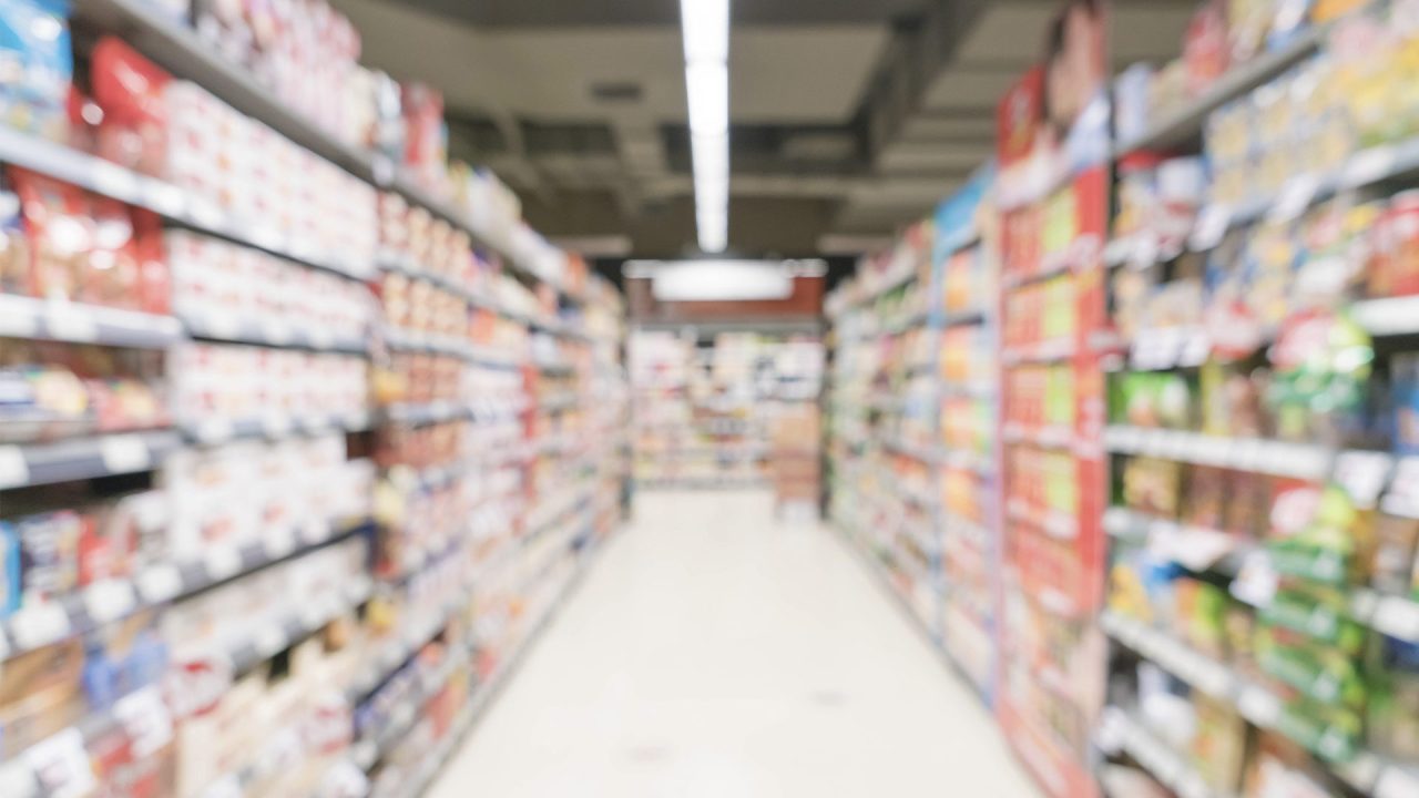 Funcionária de supermercado denuncia cliente por ofensas e agressões em Limeira