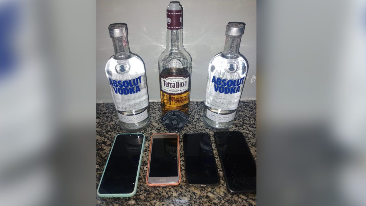 Homem é preso após quebrar porta de restaurante e furtar bebidas e celulares em Limeira