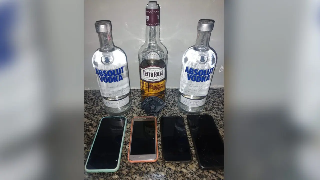 Homem é preso após quebrar porta de restaurante e furtar bebidas e celulares em Limeira