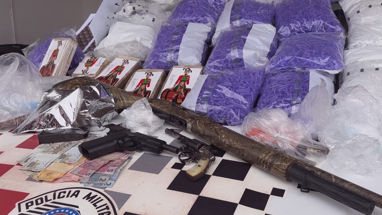 PM apreende drogas e armas em casa bomba no Jd. Primavera, em Limeira