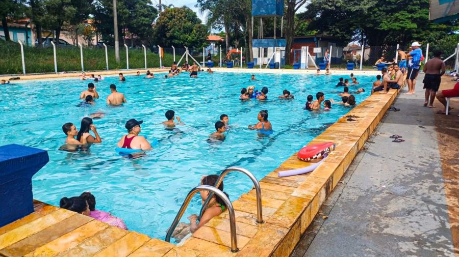 Piscinas municipais de Limeira funcionam até o fim de março