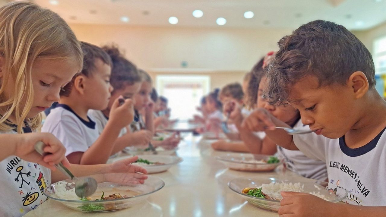 Rede municipal de Limeira serve cerca de 64 mil refeições por dia nas escolas