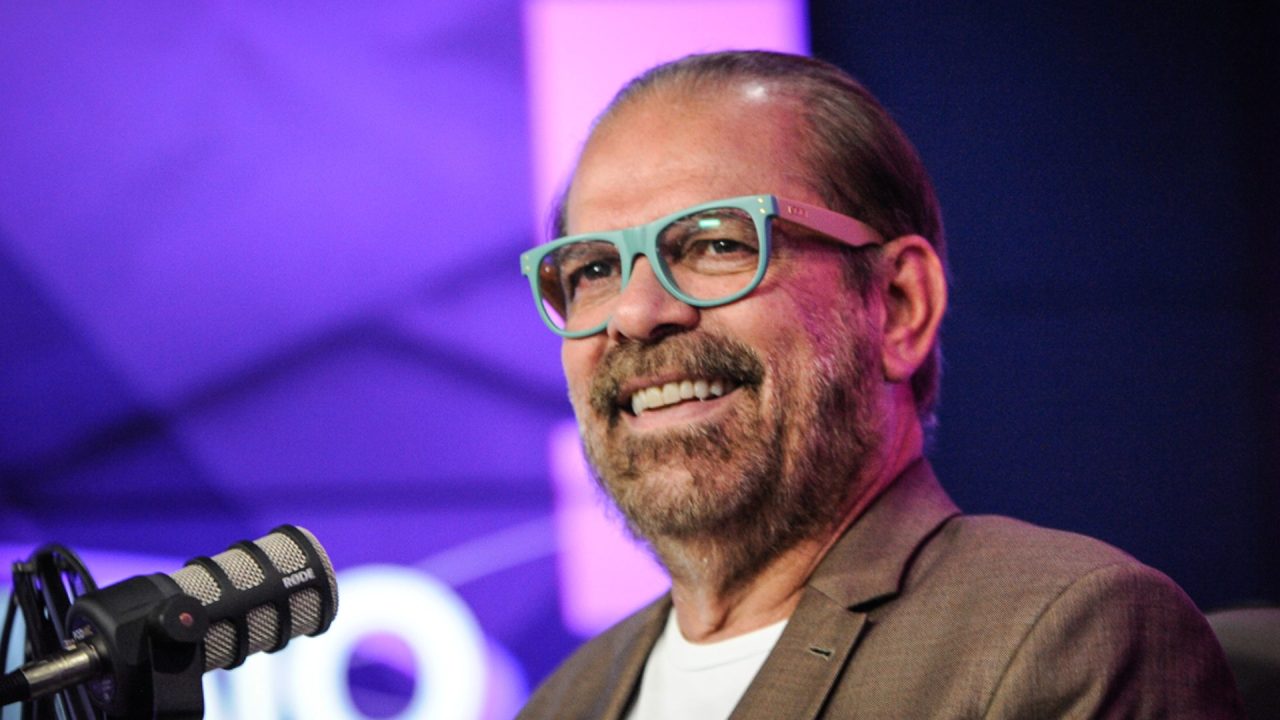 Reinaldo Carneiro Bastos é reeleito presidente da FPF