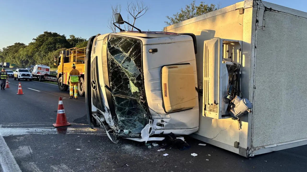 Segundo acidente envolvendo caminhões é registrado na Anhanguera