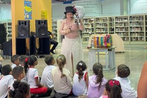 Biblioteca Municipal recebe contação de histórias com o grupo Recanto das Histórias