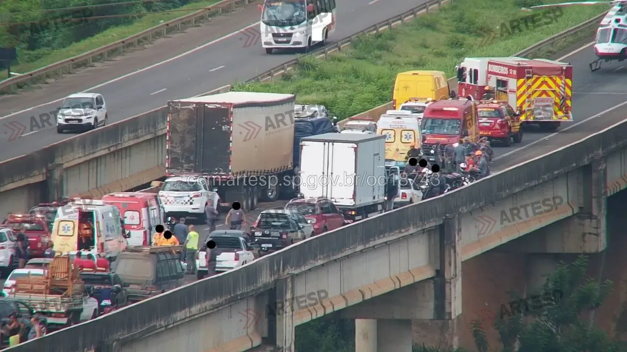 Funcionário de concessionária morre após caminhão atingir equipe que atendia acidente em rodovia de Piracicaba