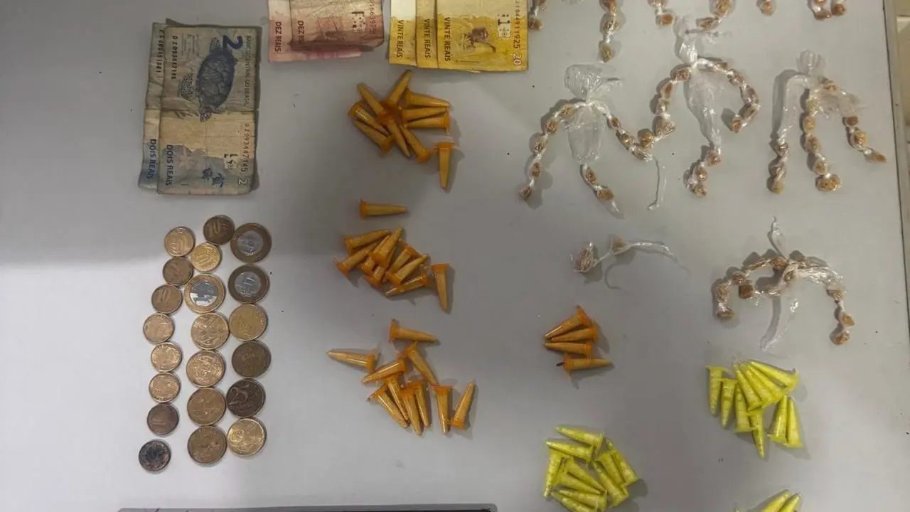 Homem é preso por tráfico de drogas no Jardim Cavinato, em Limeira