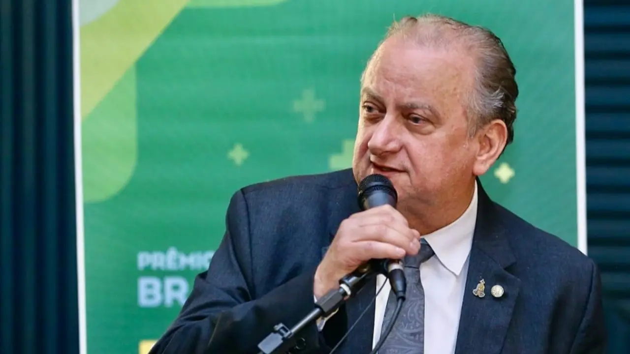 Miguel Lombardi vota a favor da PEC que fortalece políticas sociais
