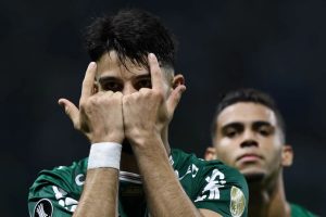 Murilo e Flaco marcam e Palmeiras vence o Sporting Cristal-PER