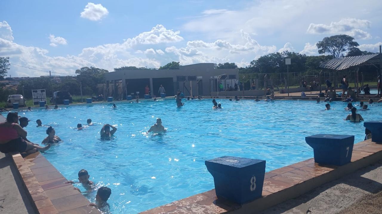 Piscinas municipais de Limeira recebem mais de 6 mil visitantes em março