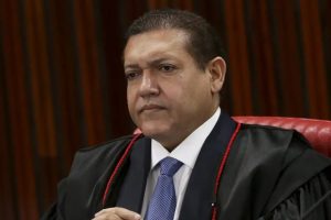 TSE elege Nunes Marques presidente da Corte; Mendonça será vice