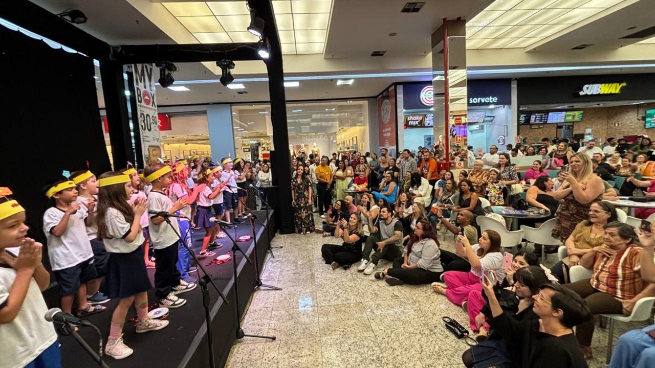 Cantatas celebram a Semana das Mães no Pátio Limeira Shopping