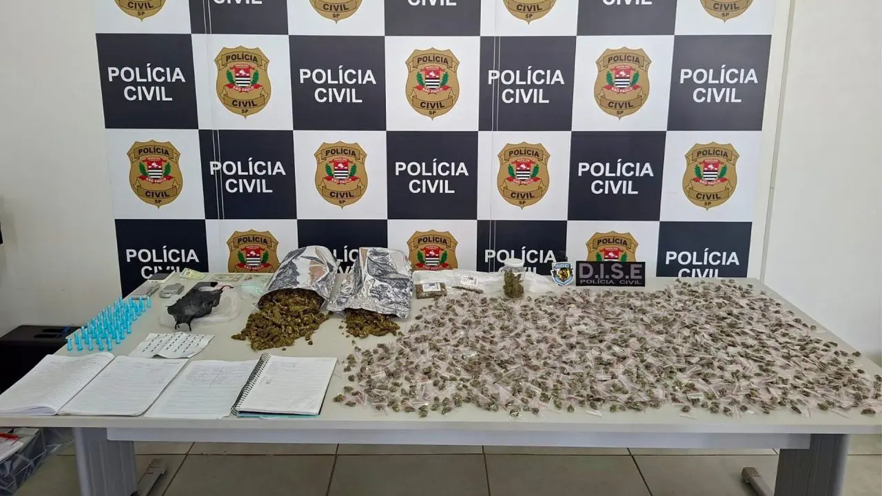 Casal é preso com mais de 2 kg de drogas em Limeira