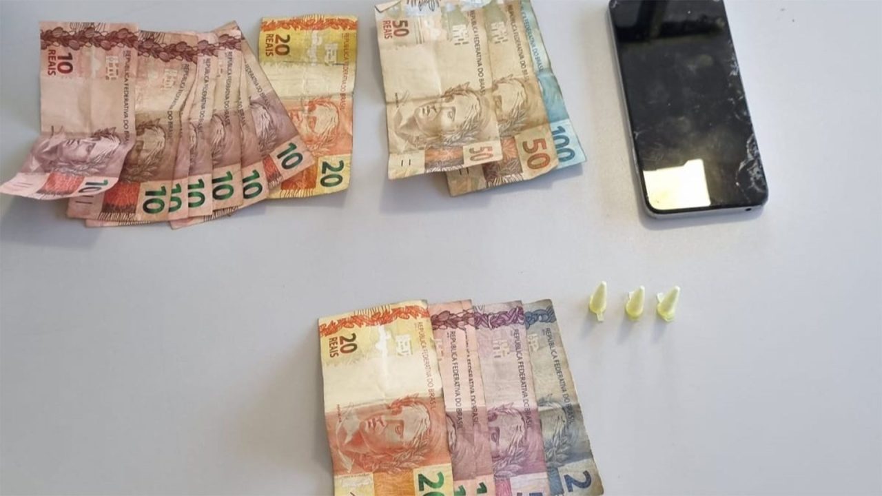 Casal é preso recolhendo dinheiro do tráfico de drogas no Parque Hipólito, em Limeira