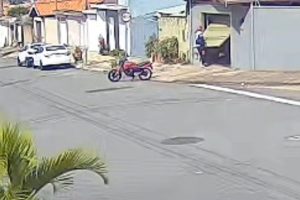 Criminosos invadem casa e furtam moto e aspirador no Nobreville, em Limeira