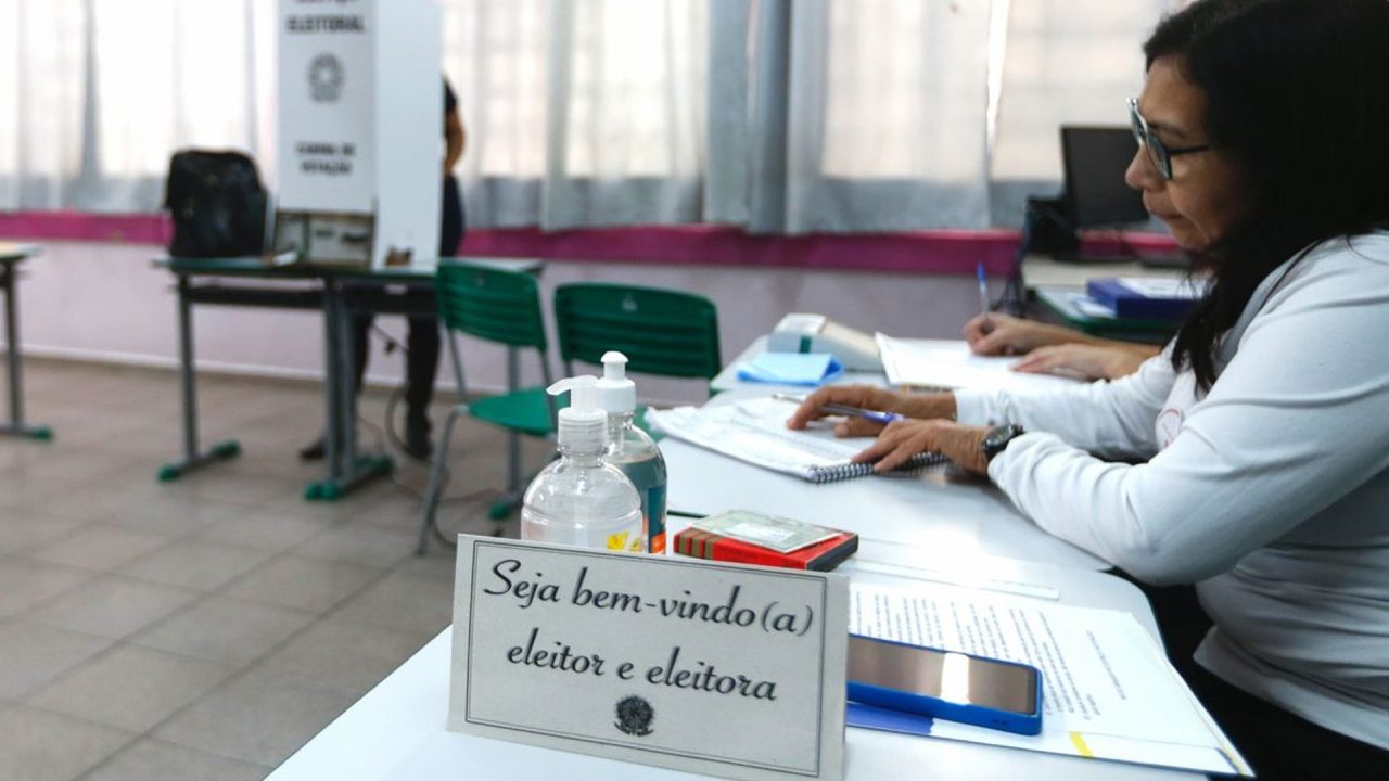 Eleições 2026 eleitor pode se inscrever para ser mesário voluntário