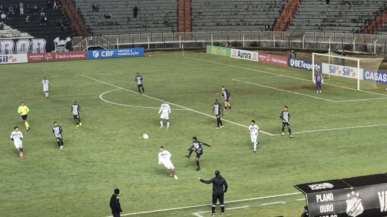 Inter de Limeira – Gustavo Molina