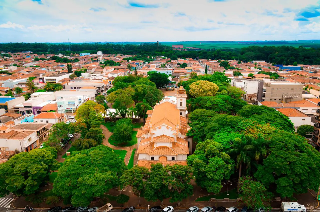 Iracemápolis celebra 72 anos neste domingo (4) com show gratuito na Praça da Matriz