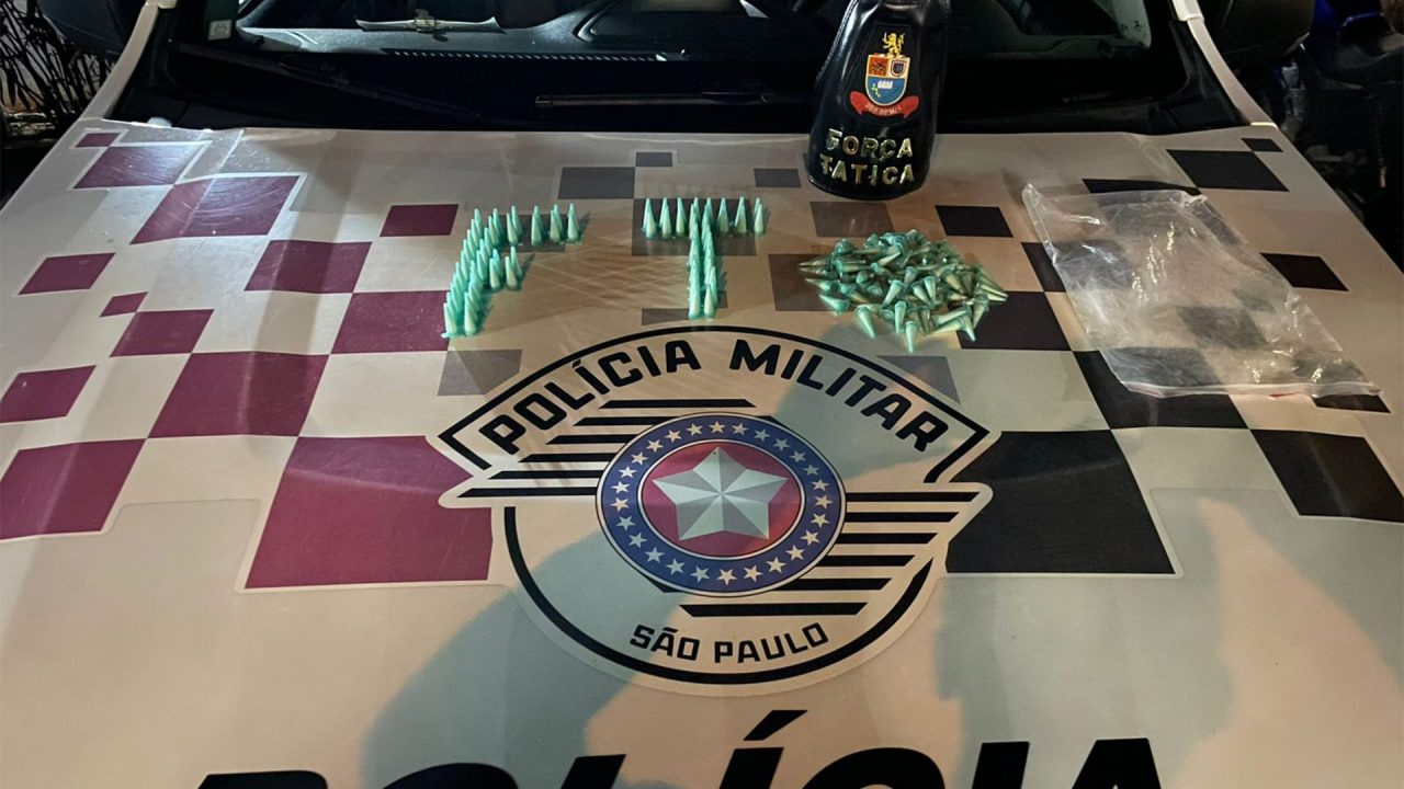 Jovem é preso com 150 pinos de cocaína após perseguição no Abílio Pedro, em Limeira