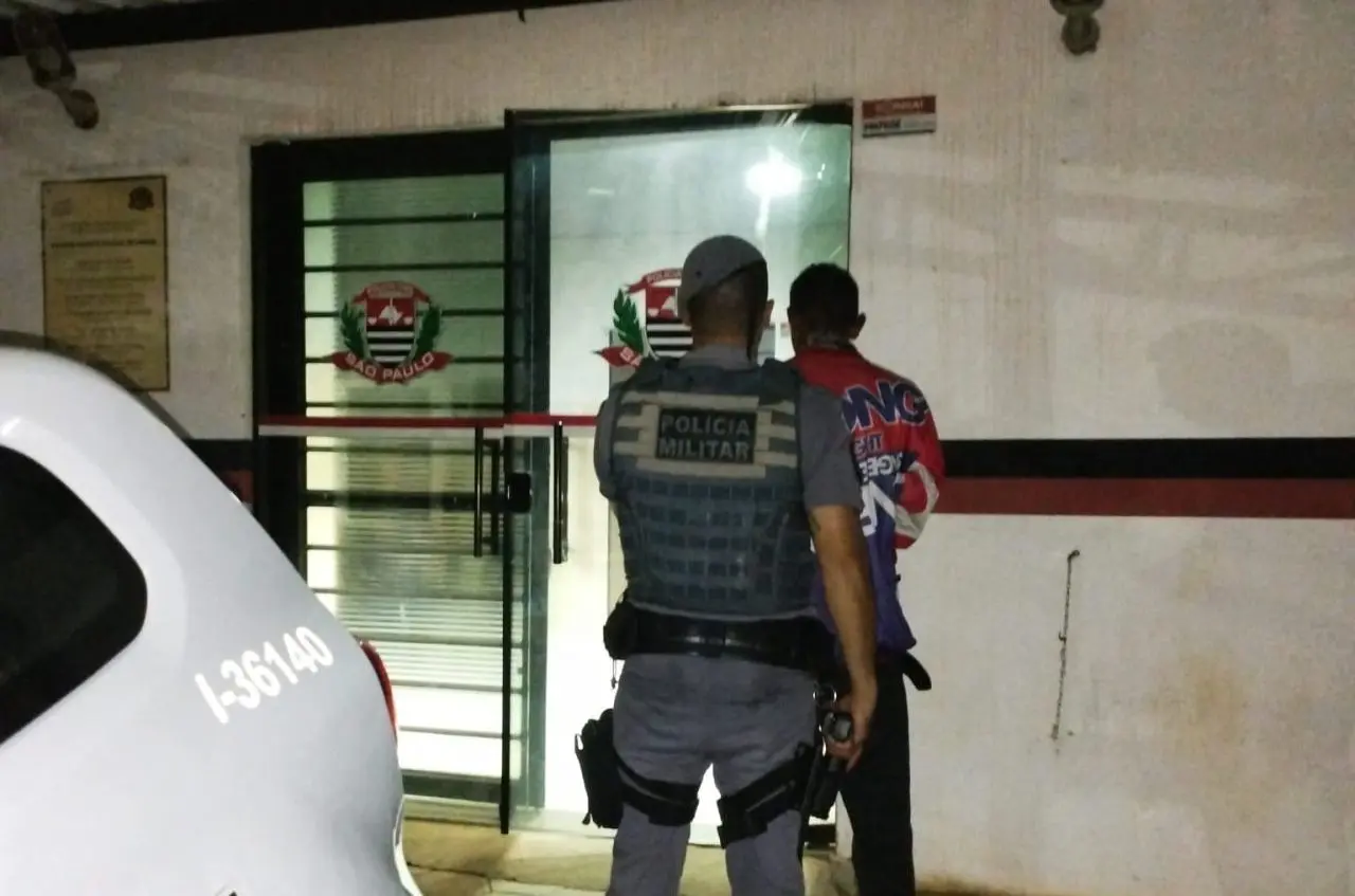 Mais de meio quilo de drogas é apreendido e homem de 44 anos é preso em Limeira (1)