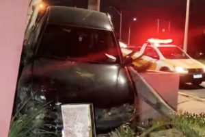 Motorista perde controle em Limeira