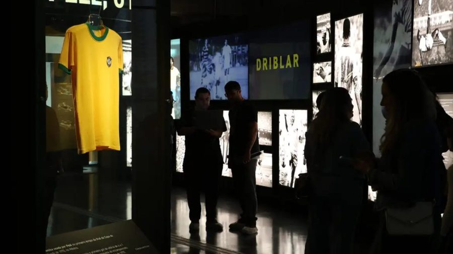 Museu do Futebol lança exposição sobre camisas da seleção brasileira