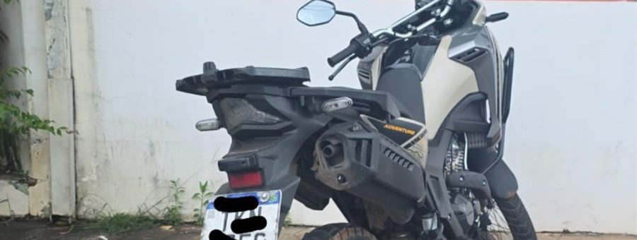 PM recupera moto furtada e prende homem em Limeira