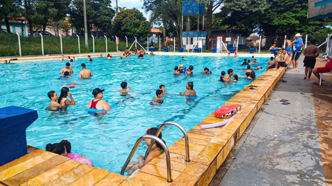 Piscinas municipais abrem neste fim de semana em Limeira
