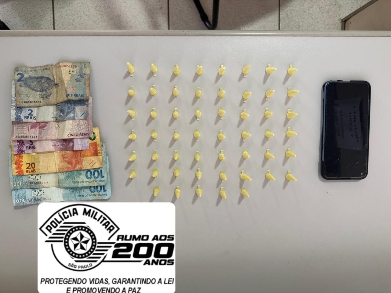 Procurado por associação ao tráfico é preso com cocaína após fuga e resistência em Limeira