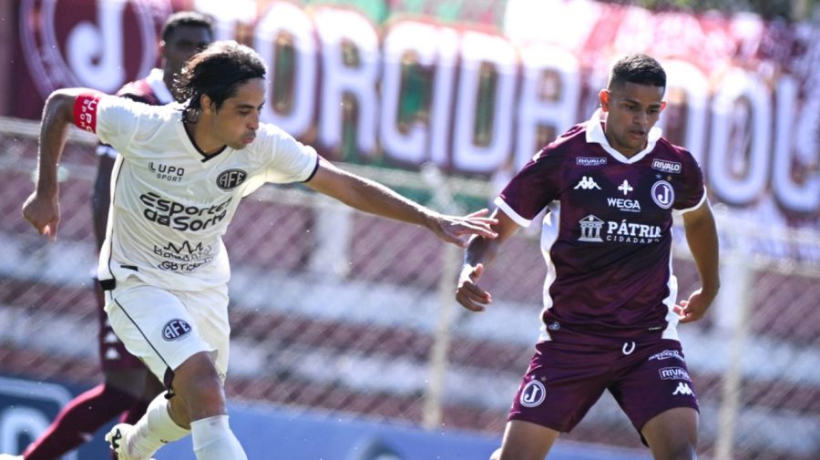 Quem leva a taça Ferroviária e Juventus duelam pelo título