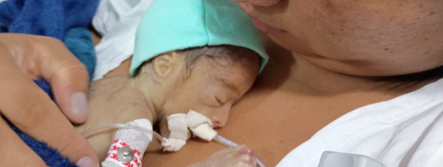 Recém-nascido morre após ser derrubado