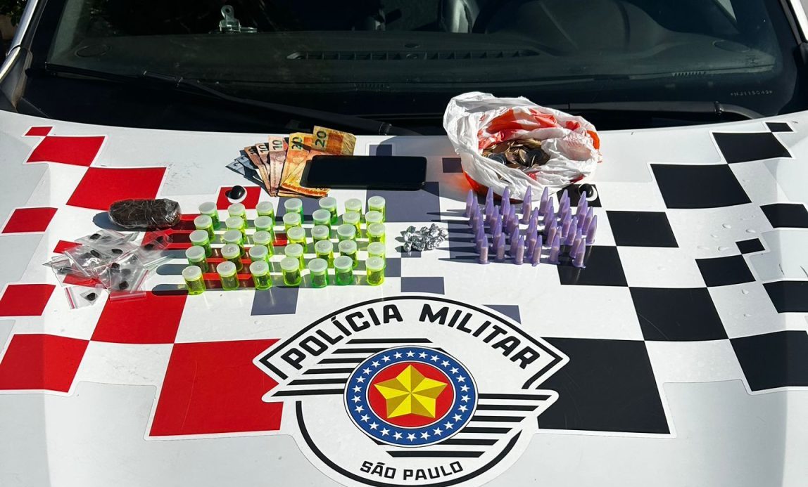 Suspeito de integrar ponto de drogas ligado ao PCC é preso com cocaína, maconha e crack em Limeira