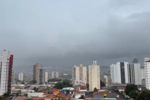 Temperaturas aumentam, mas frio continua na manhã desta quarta-feira (13) em Limeira
