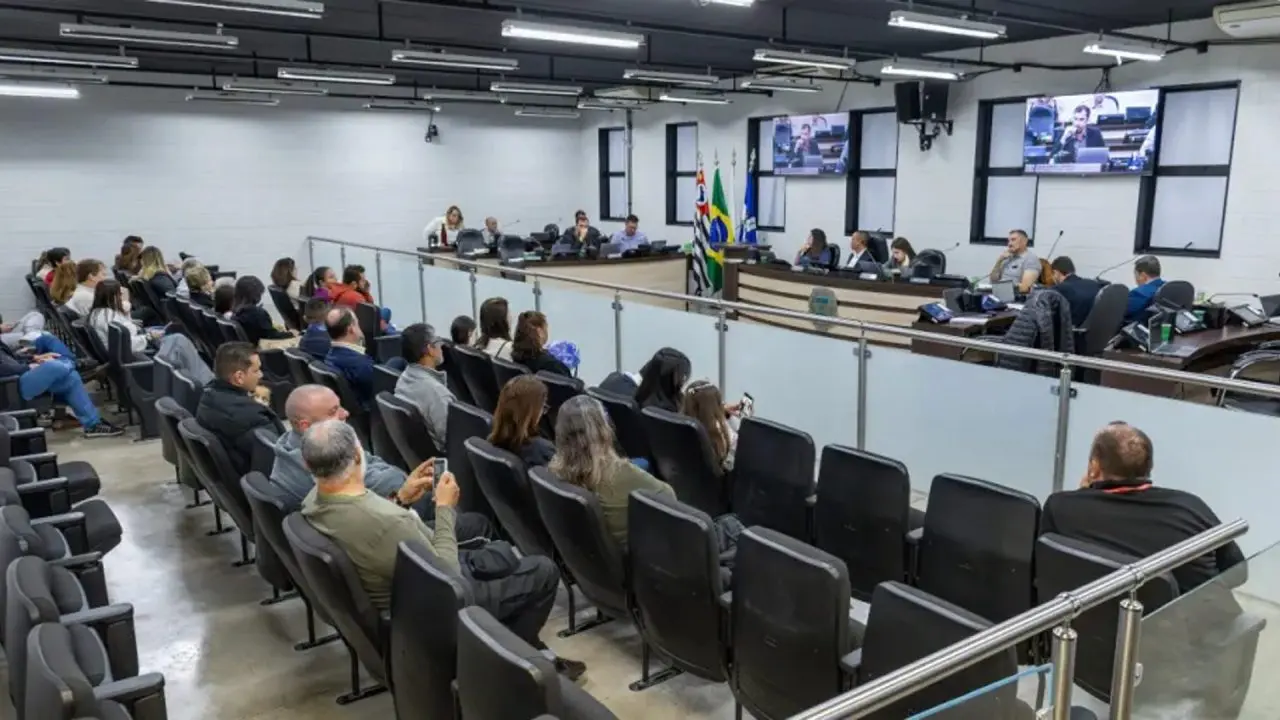 USTL solicita apoio dos vereadores de Limeira ao fim da escala 6x1